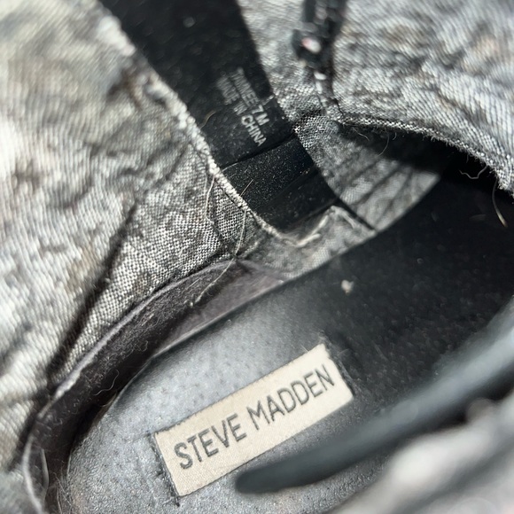 Black Steve Madden Combat boots - Picture 4 of 5